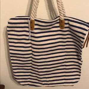 NWT Summer and Rose FabFitFun striped bag